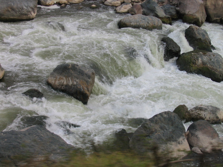 0254-river-rocks.jpg